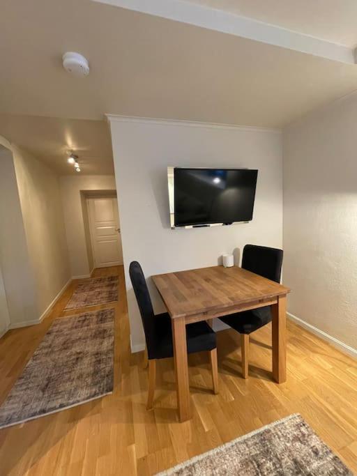 Revtind - Modern Apartment With Free Parking Narvik Buitenkant foto